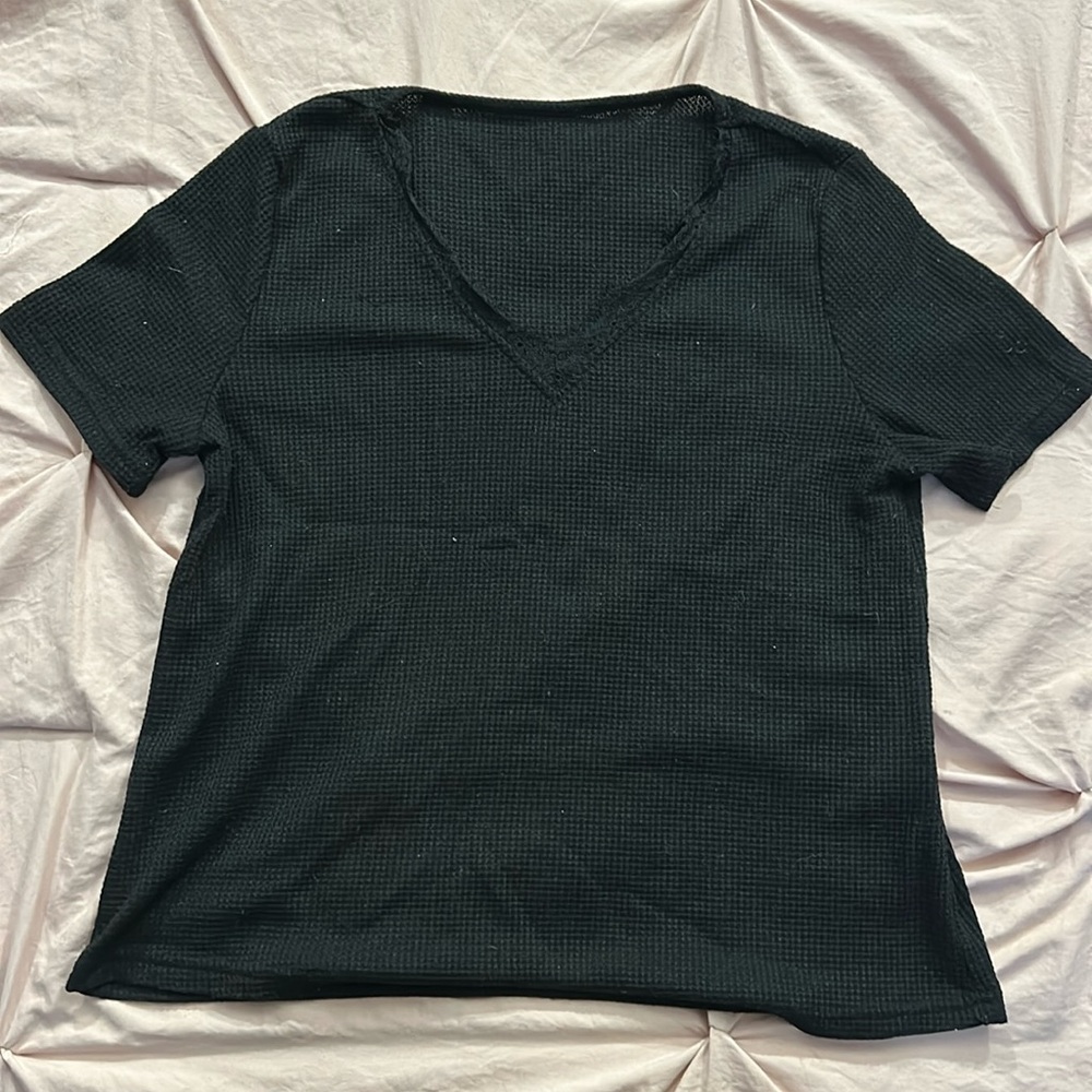 Black short sleeve